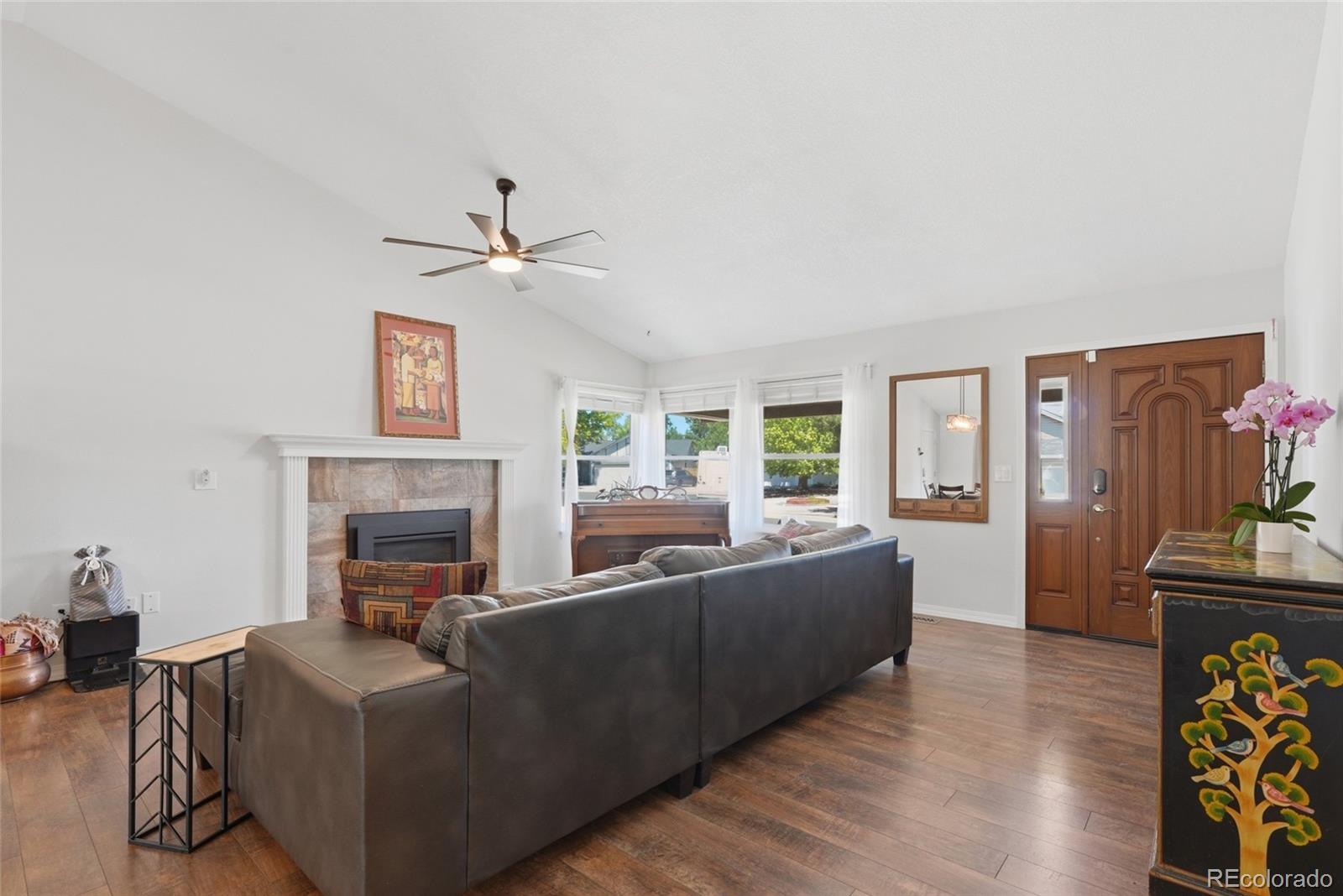 MLS Image #2 for 999 s telluride street,aurora, Colorado