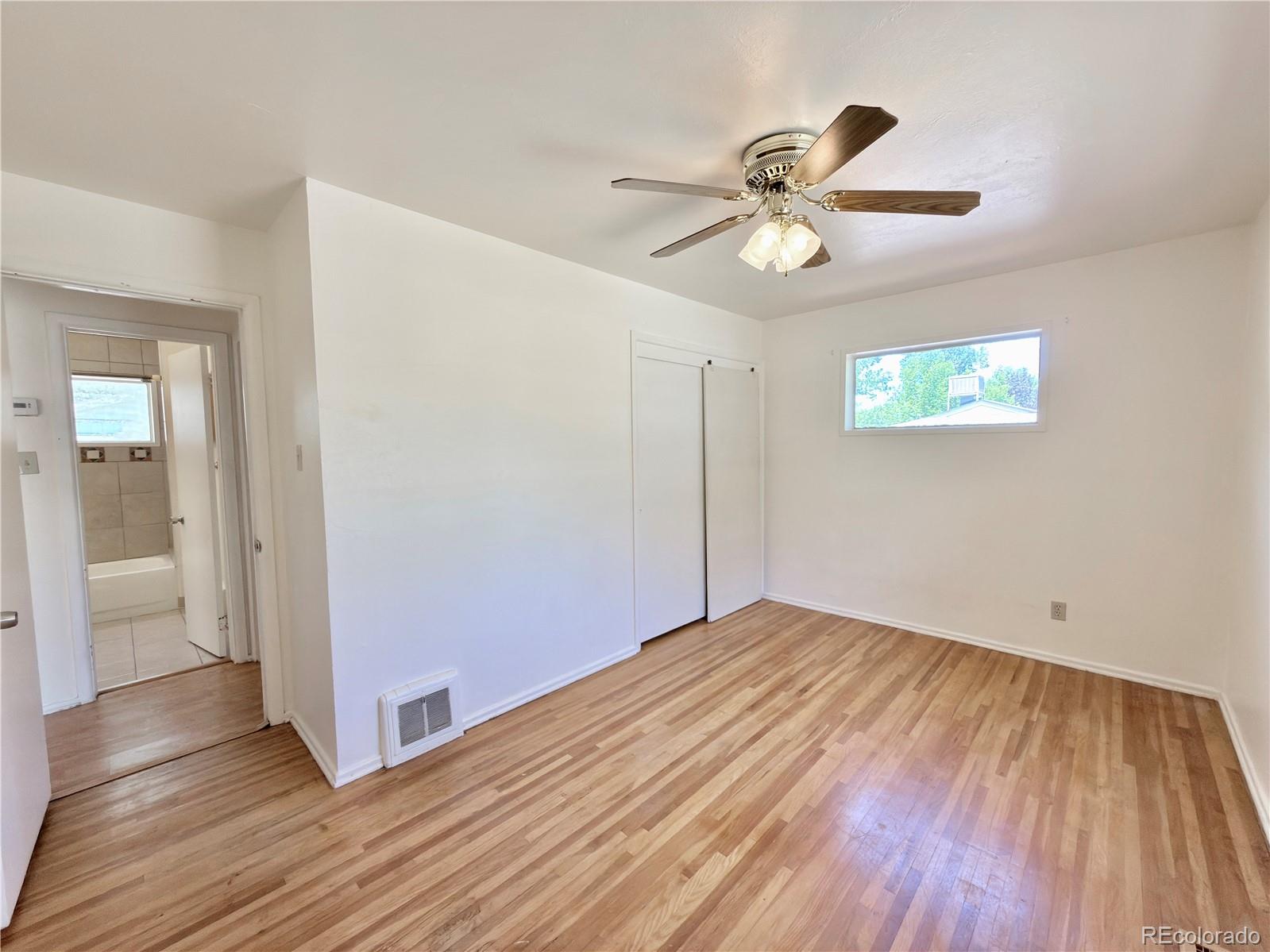 MLS Image #11 for 1225 s ivanhoe way,denver, Colorado