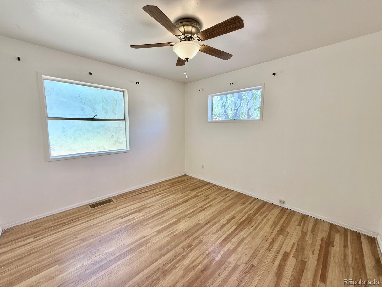 MLS Image #17 for 1225 s ivanhoe way,denver, Colorado