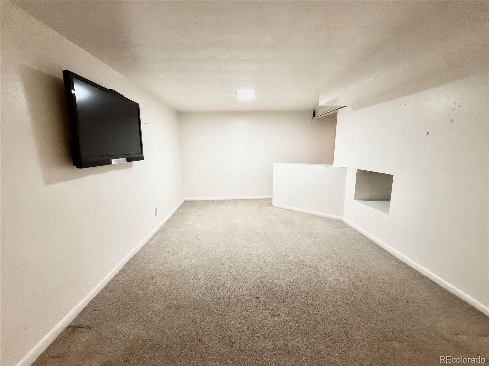 MLS Image #22 for 1225 s ivanhoe way,denver, Colorado