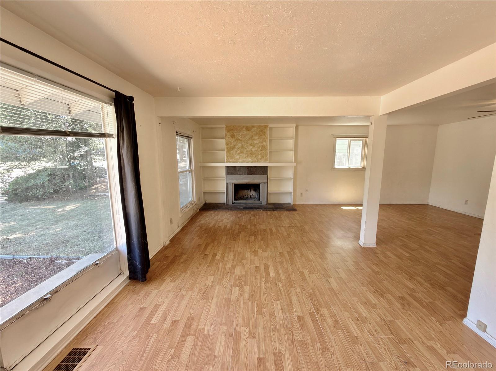 MLS Image #3 for 1225 s ivanhoe way,denver, Colorado