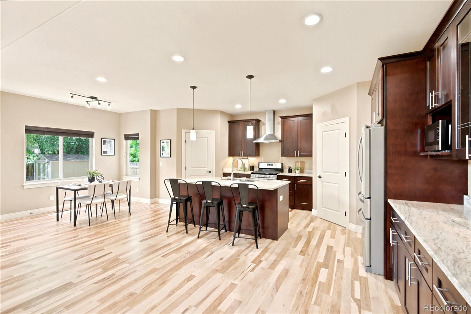 MLS Image #11 for 9851 w 71st avenue,arvada, Colorado