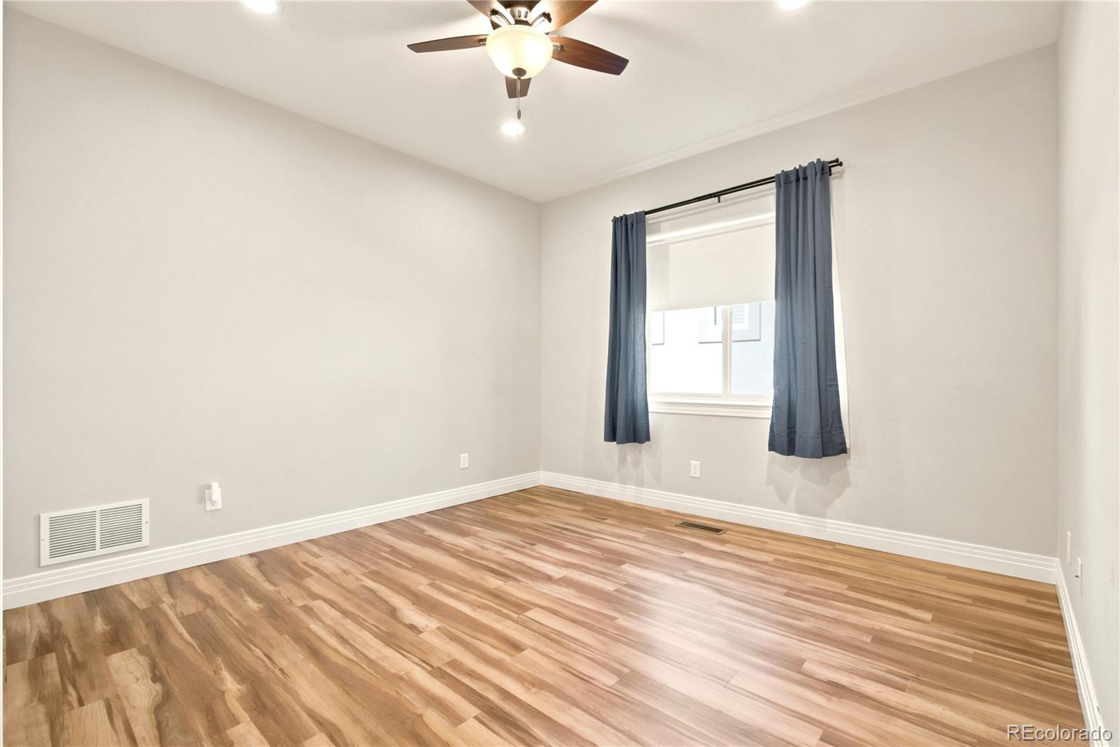 MLS Image #29 for 9851 w 71st avenue,arvada, Colorado