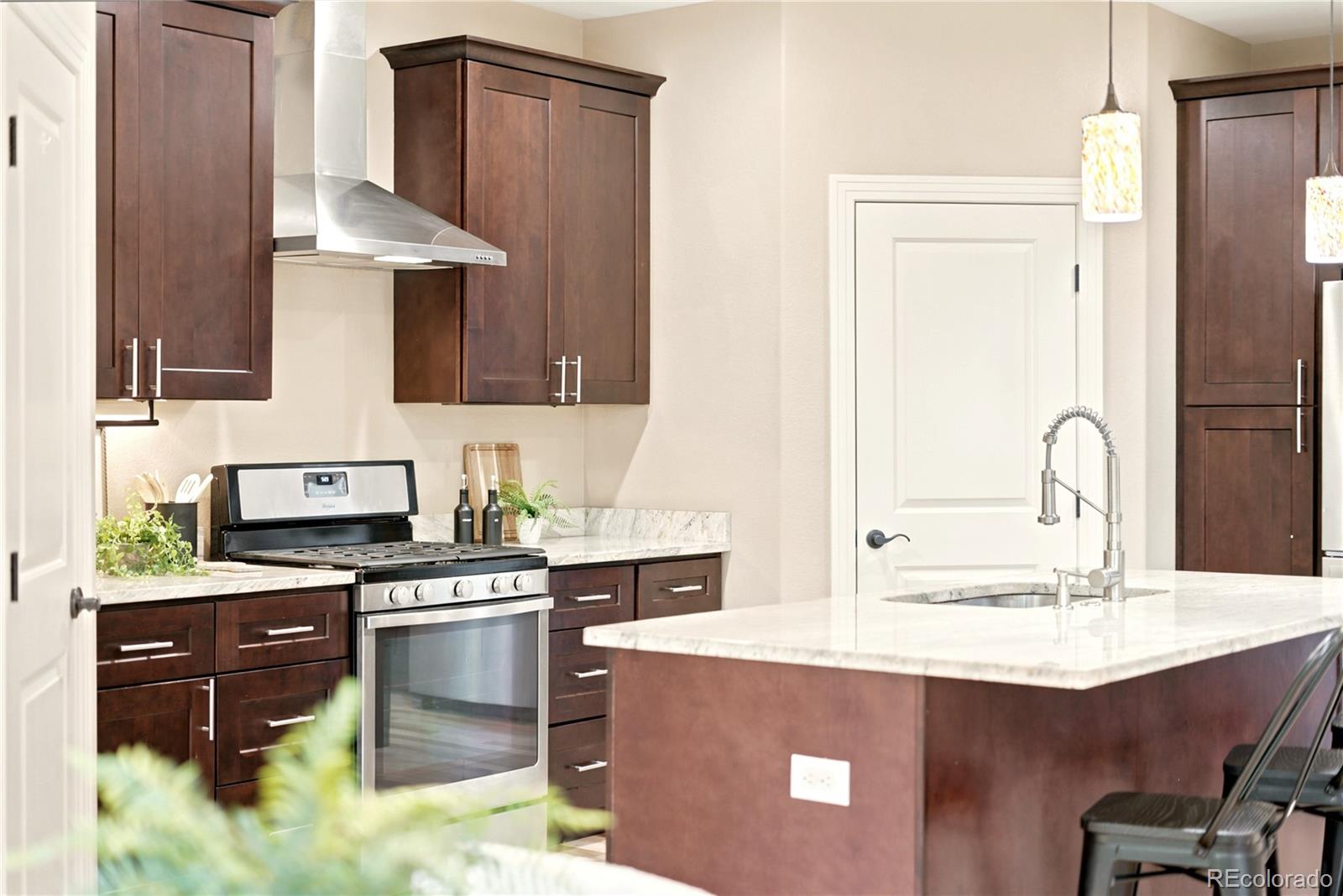 MLS Image #3 for 9851 w 71st avenue,arvada, Colorado