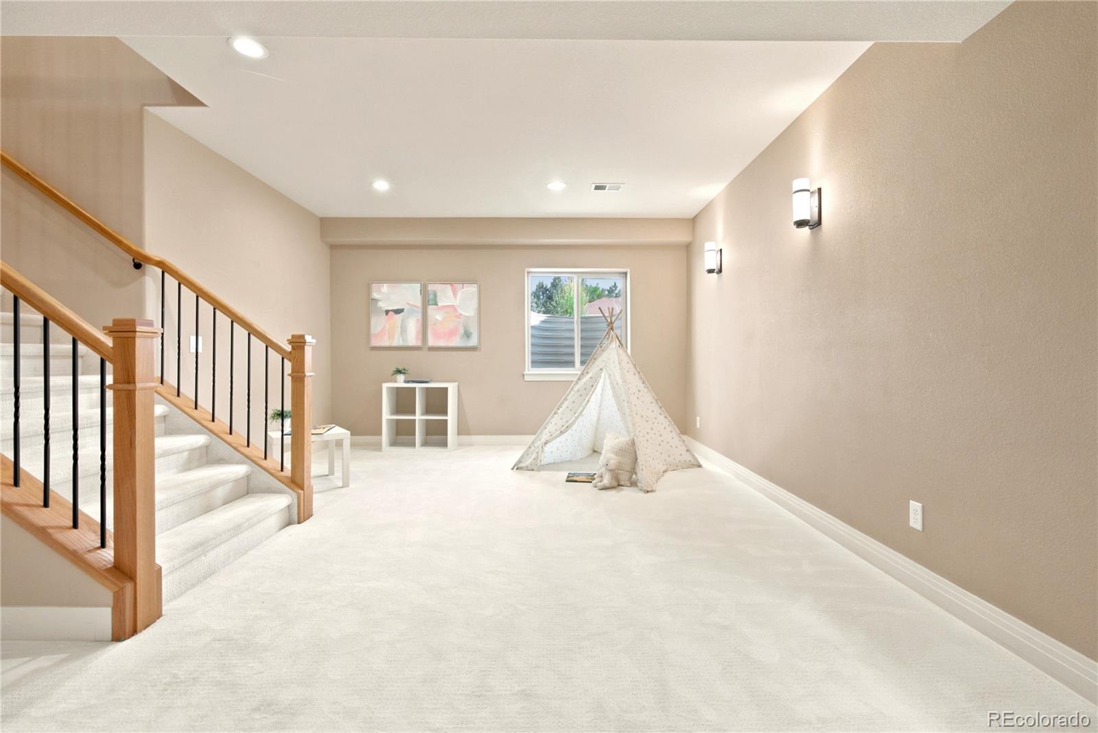MLS Image #31 for 9851 w 71st avenue,arvada, Colorado