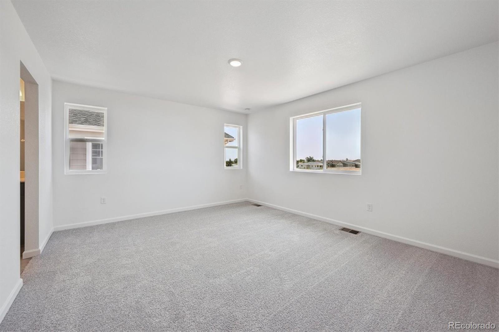 MLS Image #11 for 302 w owen avenue,keenesburg, Colorado