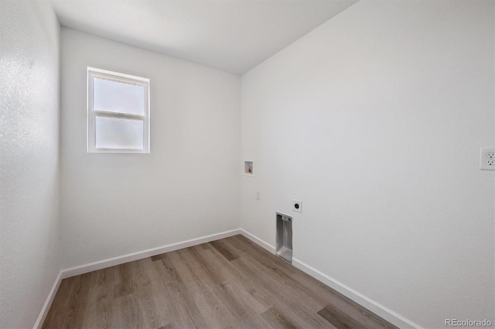 MLS Image #13 for 302 w owen avenue,keenesburg, Colorado