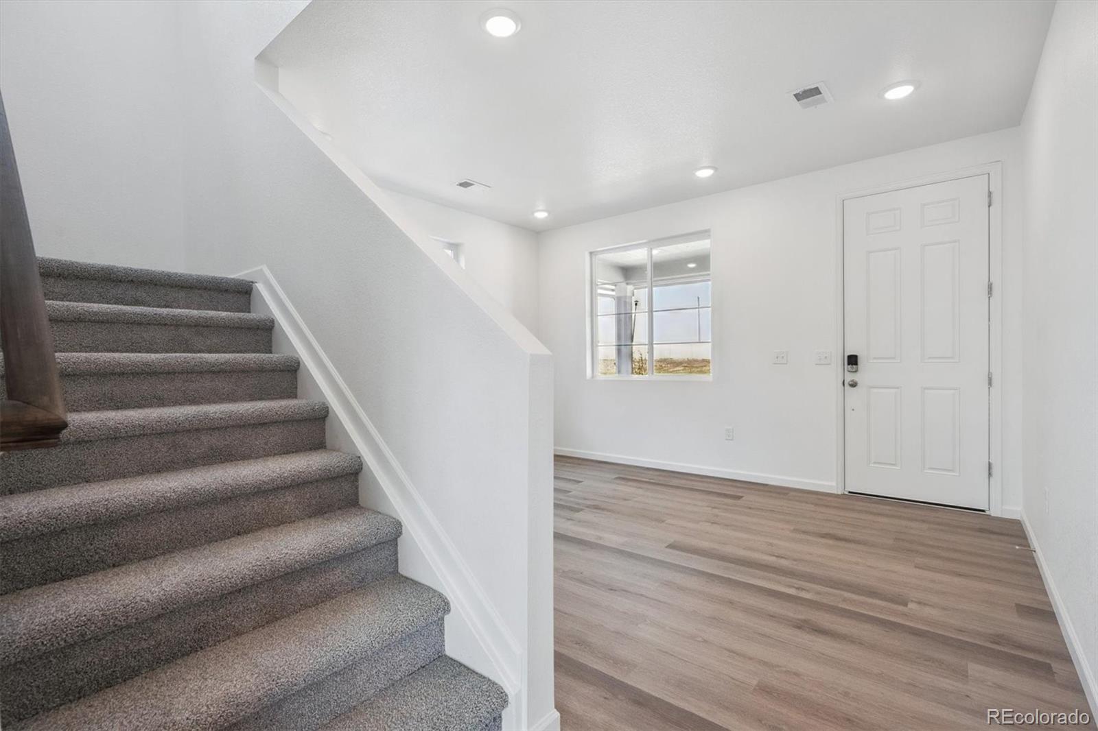 MLS Image #3 for 302 w owen avenue,keenesburg, Colorado