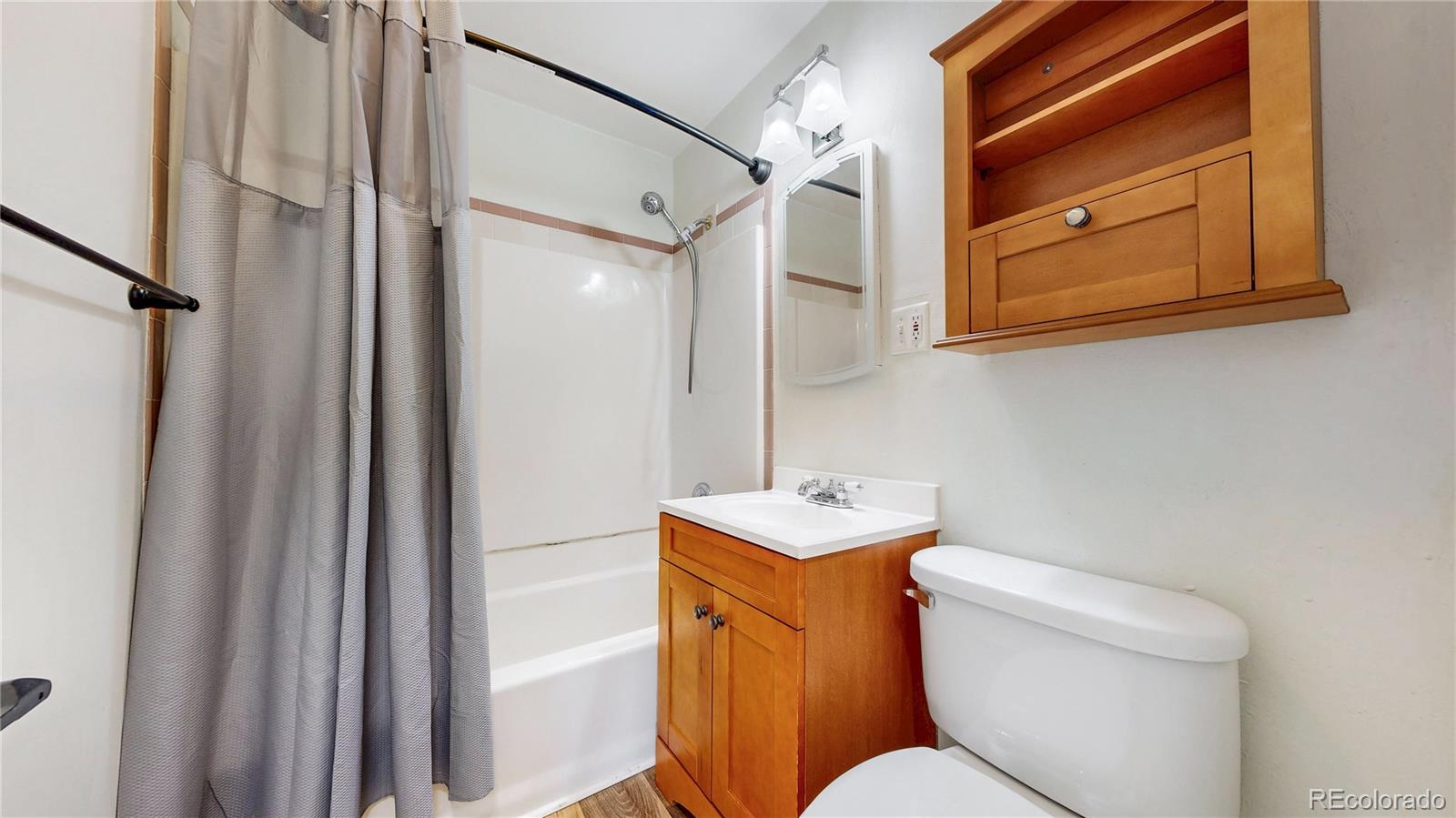 MLS Image #8 for 3215 s forest street,denver, Colorado