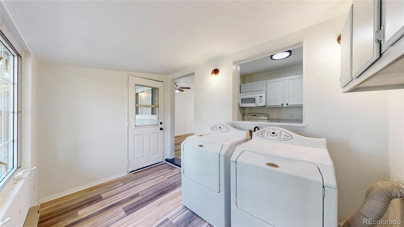 MLS Image #9 for 3215 s forest street,denver, Colorado