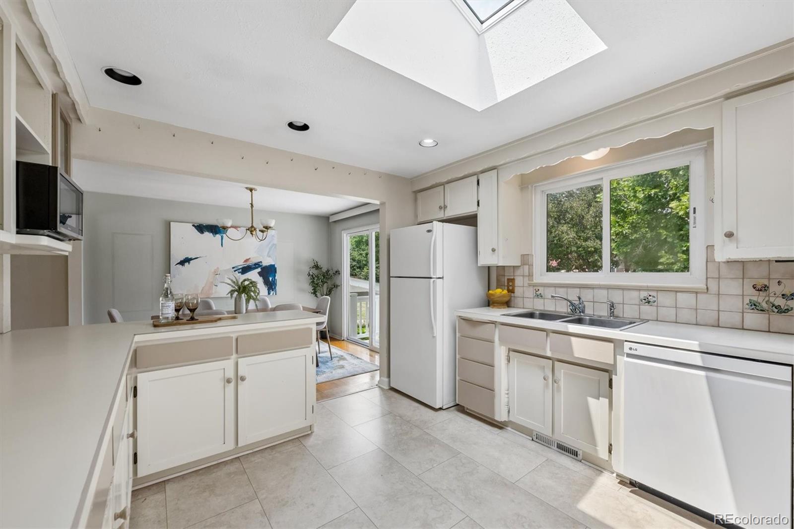 MLS Image #6 for 8447 w 24th avenue,lakewood, Colorado