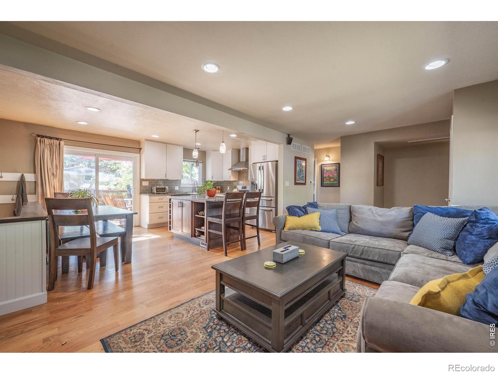 MLS Image #5 for 918 s bross street,longmont, Colorado