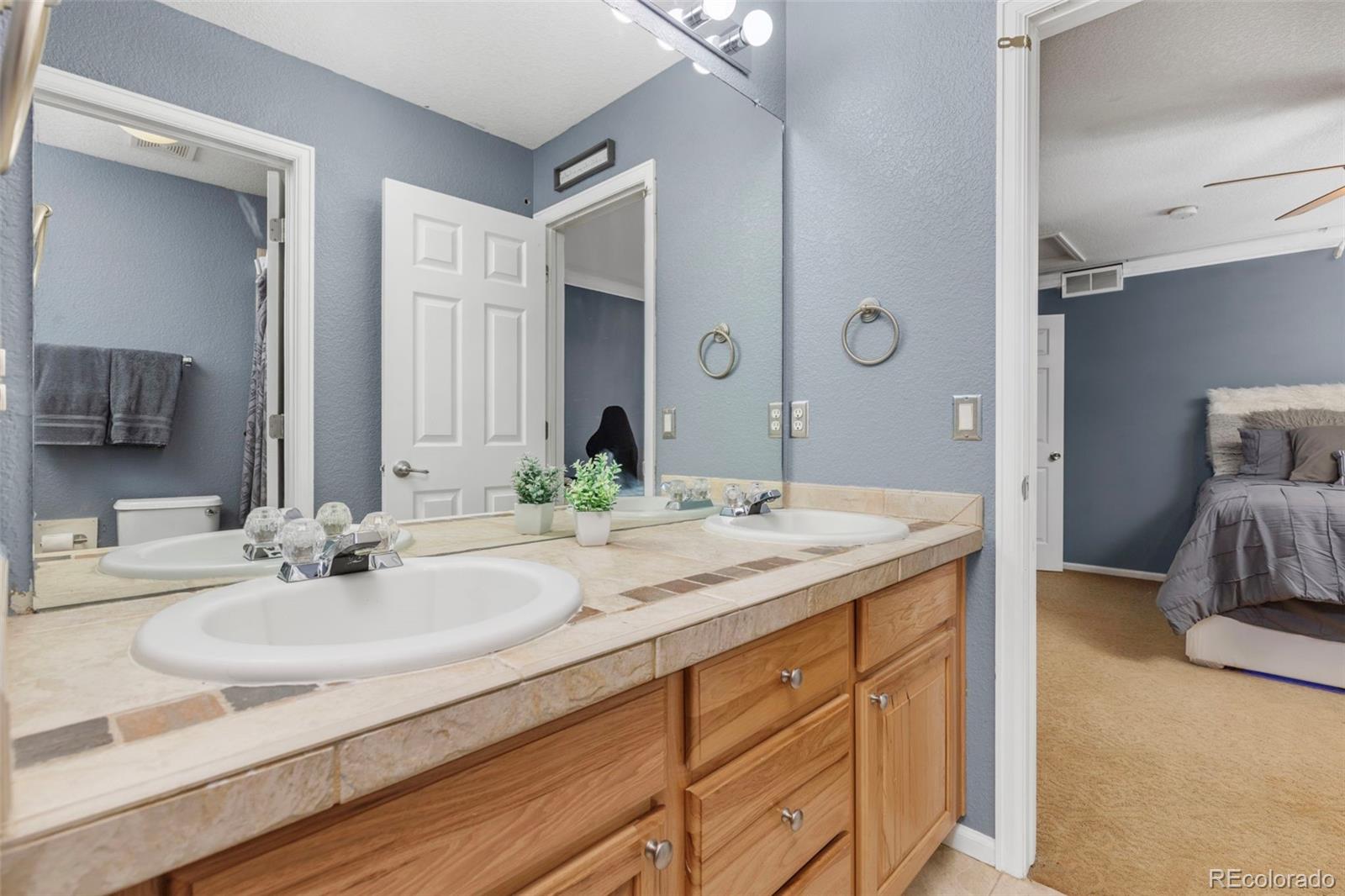 MLS Image #24 for 1547 s haleyville street,aurora, Colorado