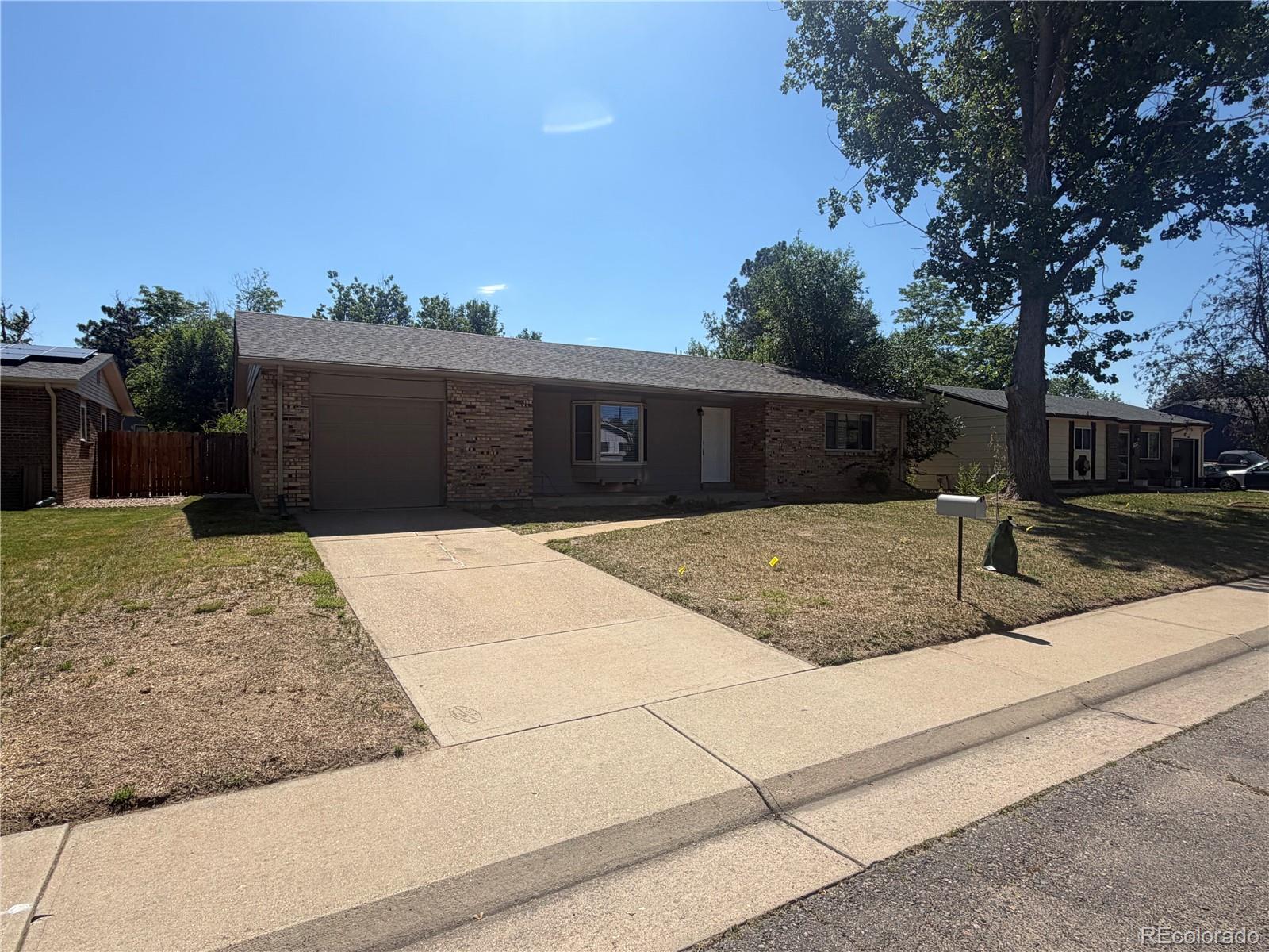MLS Image #2 for 1006 s macon street,aurora, Colorado