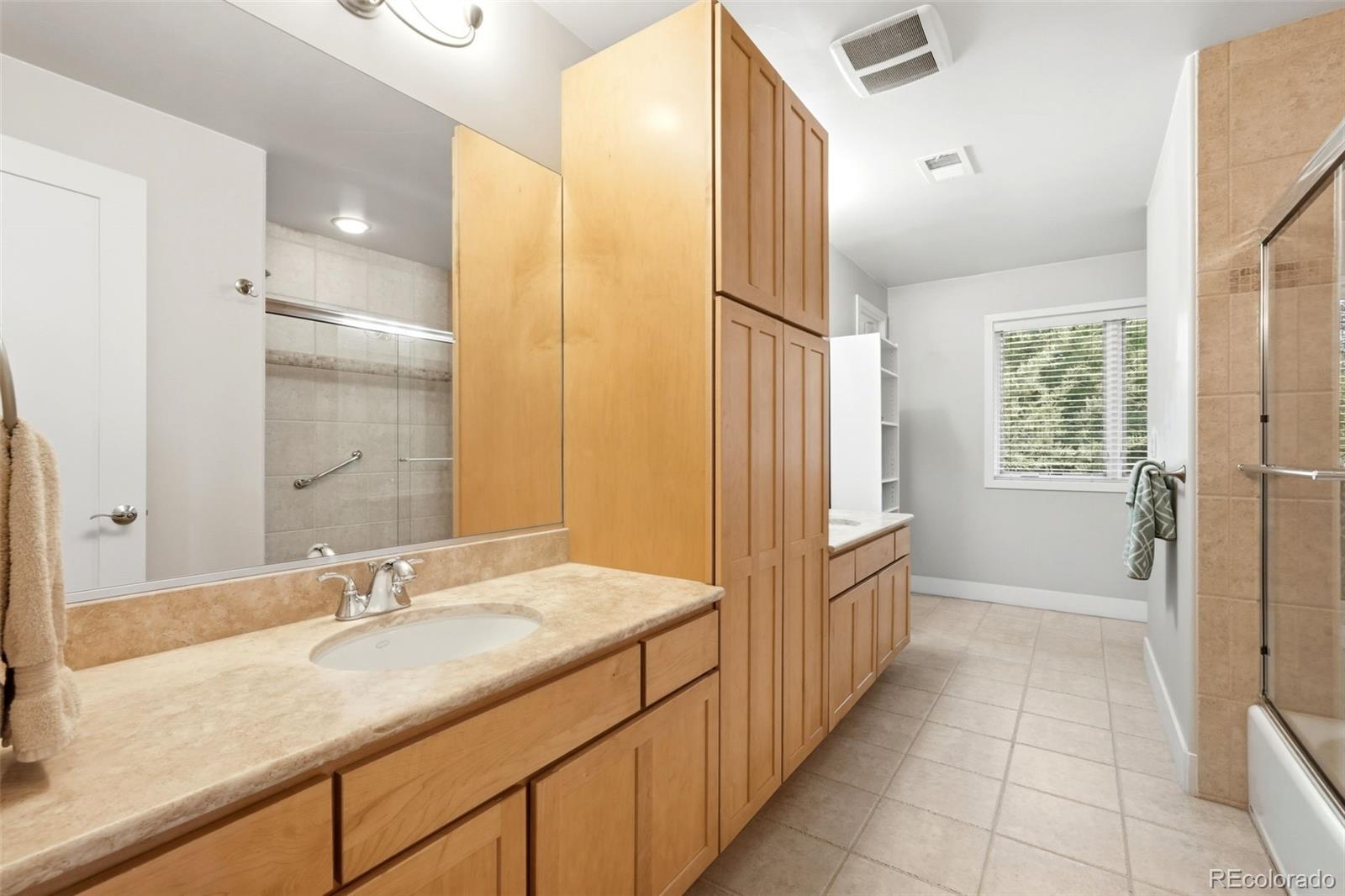 MLS Image #29 for 2954 s pontiac street,denver, Colorado