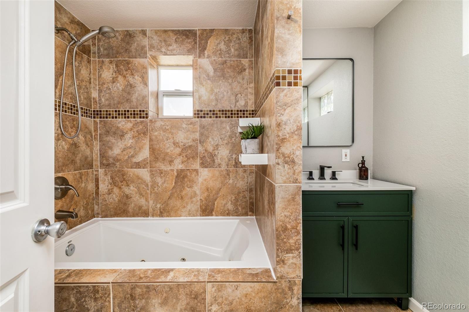 MLS Image #15 for 3428 n steele street,denver, Colorado