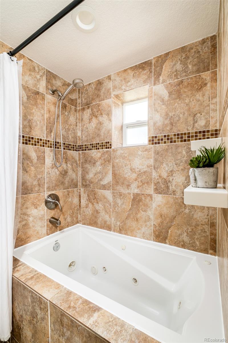 MLS Image #17 for 3428 n steele street,denver, Colorado