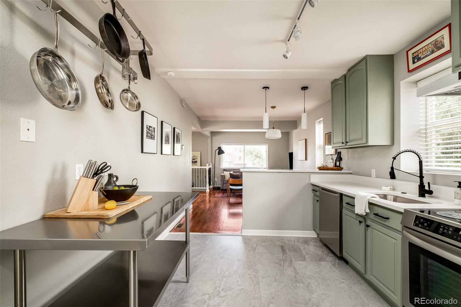 MLS Image #19 for 3428 n steele street,denver, Colorado