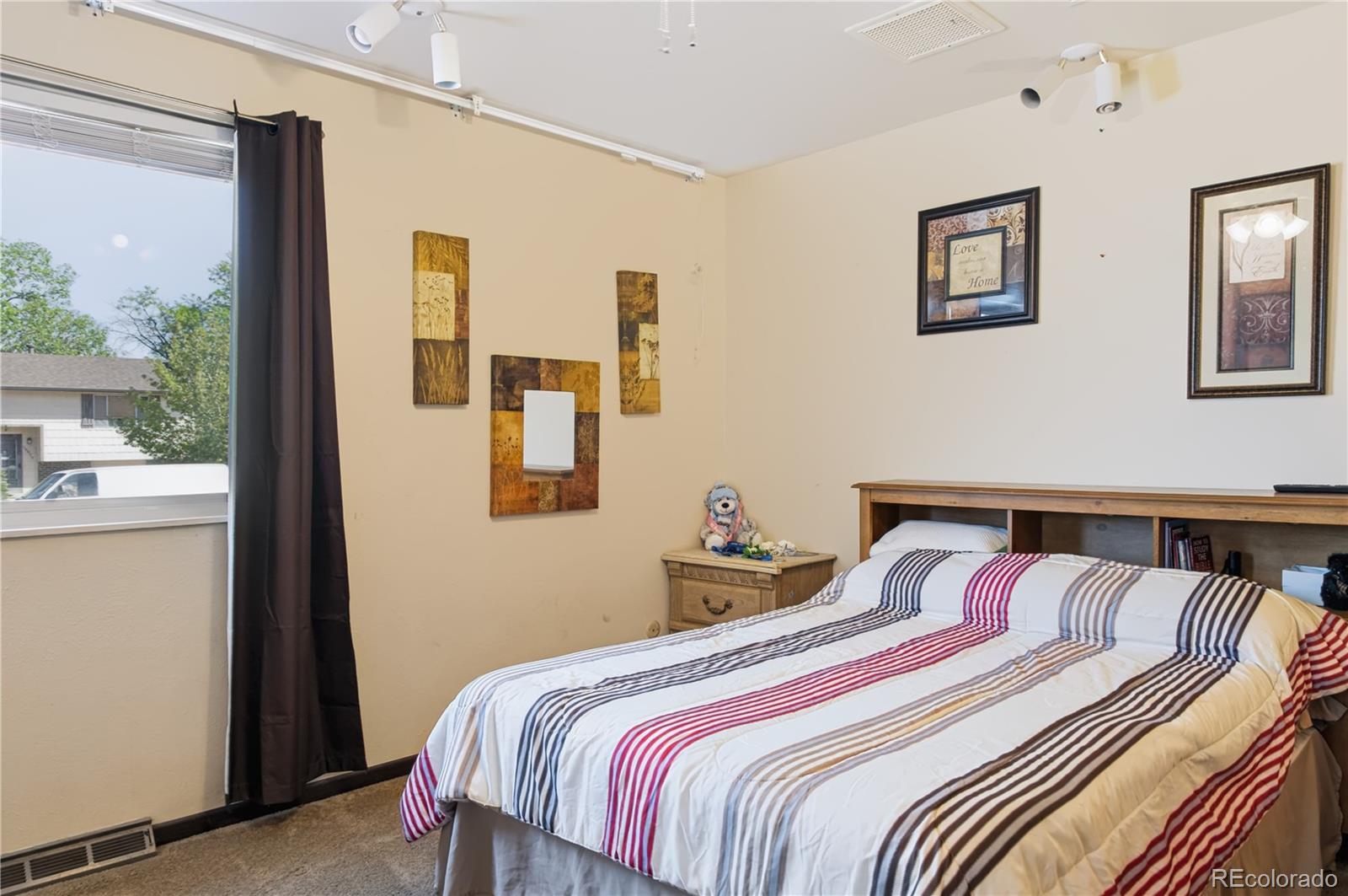 MLS Image #10 for 16474 e 7th avenue,aurora, Colorado