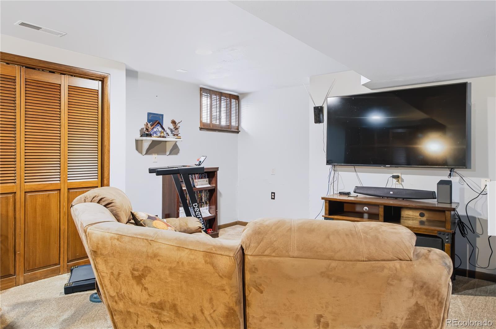 MLS Image #14 for 16474 e 7th avenue,aurora, Colorado