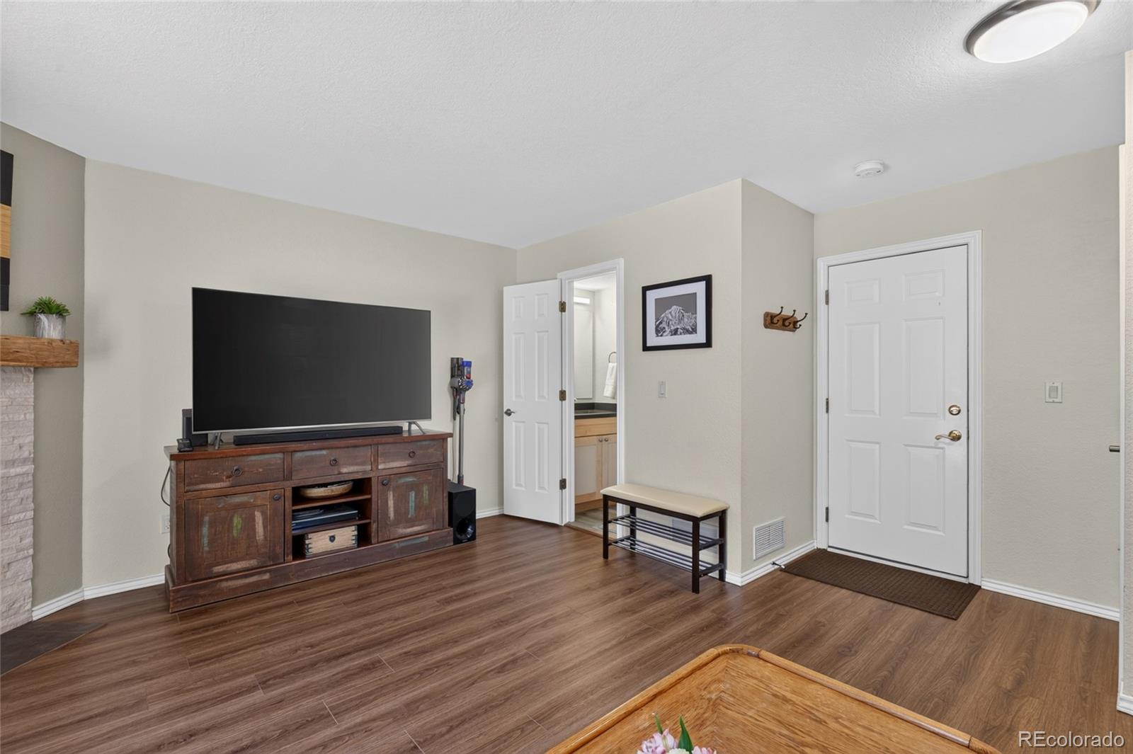 MLS Image #14 for 5546  lone eagle court,boulder, Colorado