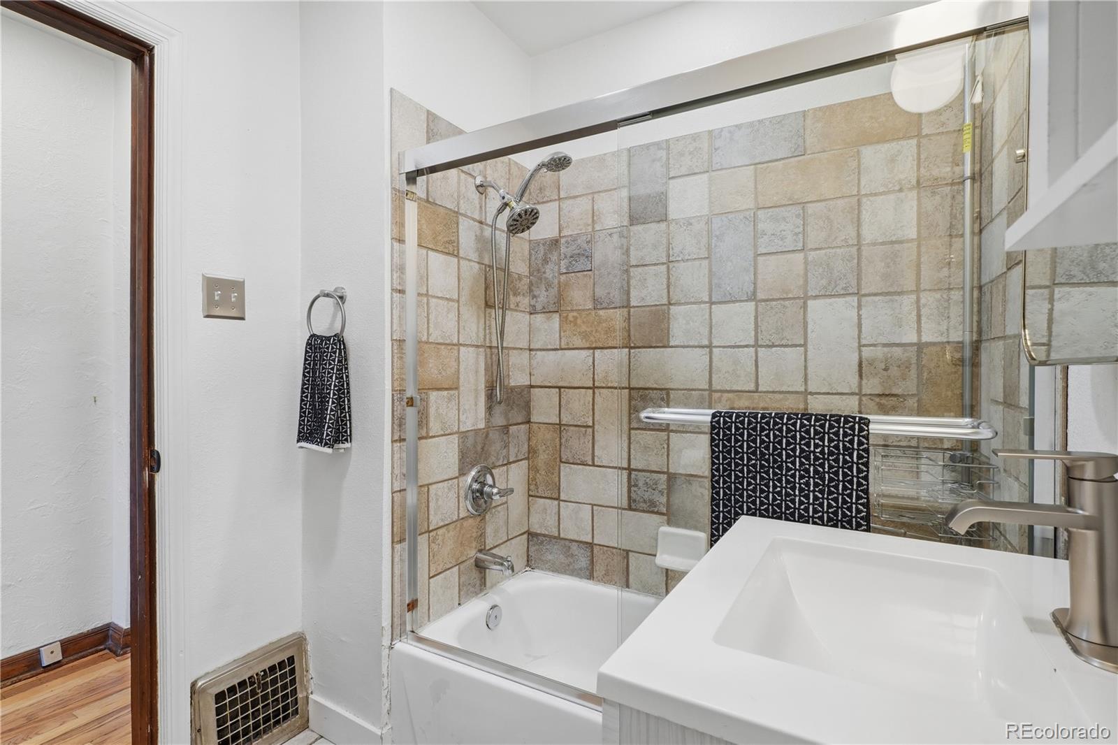 MLS Image #13 for 2440 n gaylord street,denver, Colorado