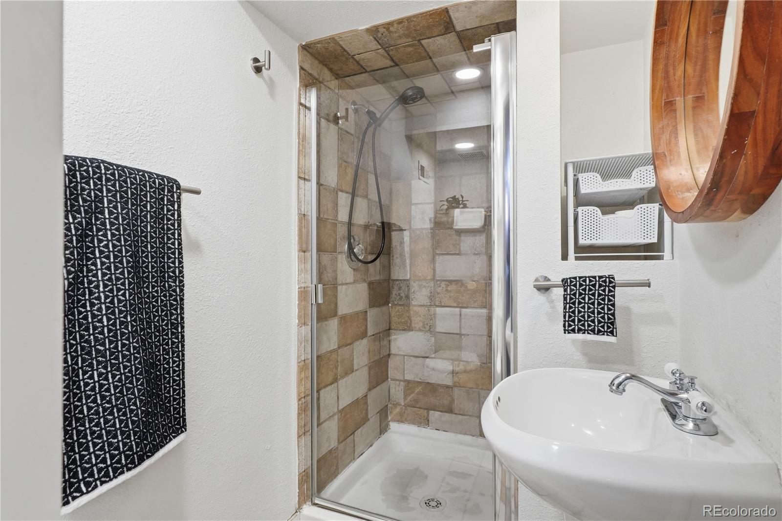MLS Image #18 for 2440 n gaylord street,denver, Colorado