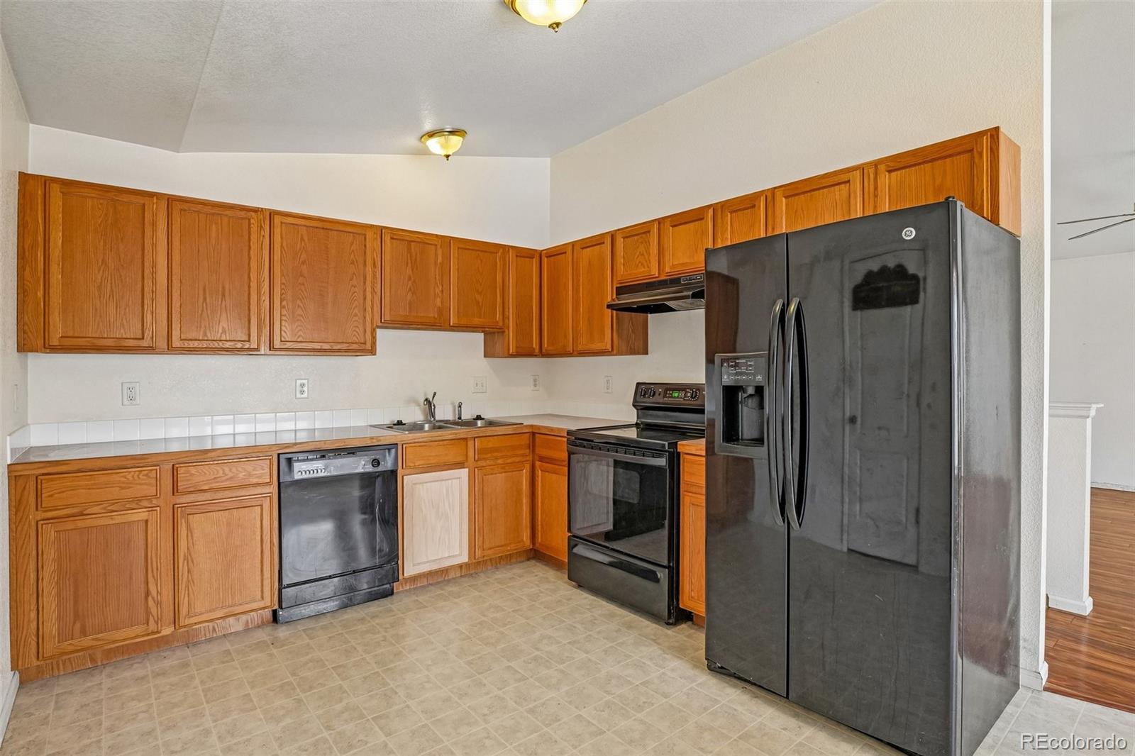 MLS Image #12 for 833 e 21st street,greeley, Colorado