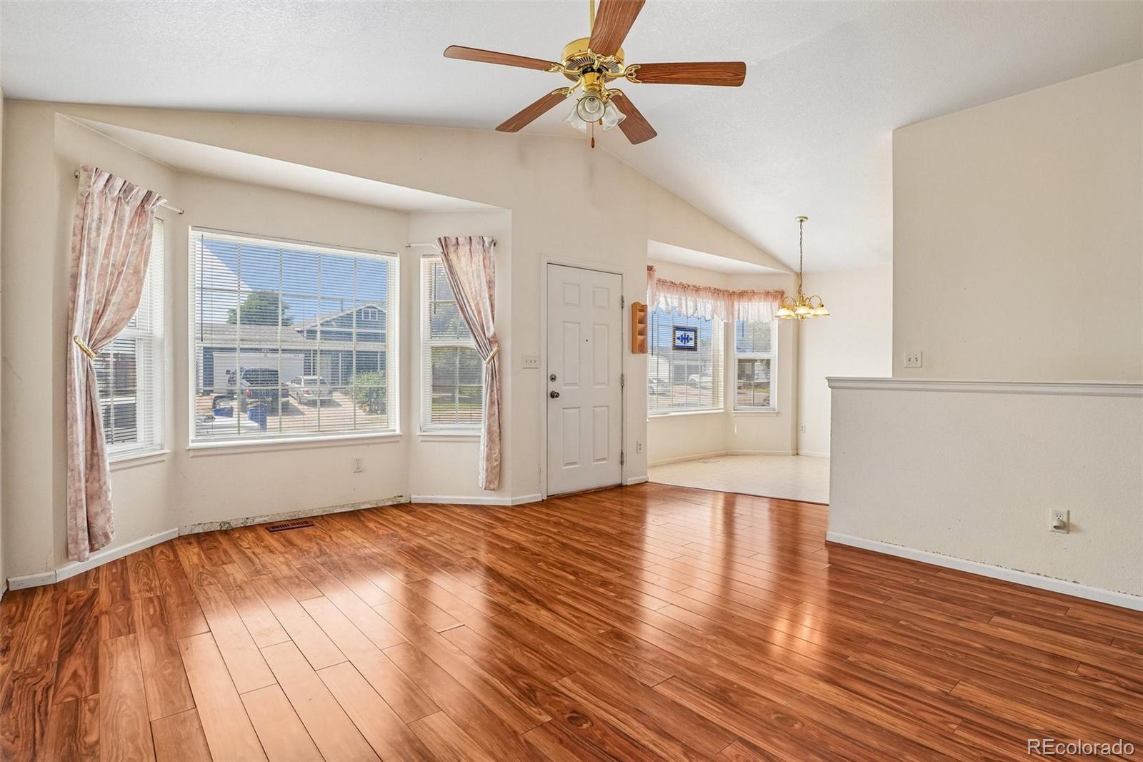 MLS Image #3 for 833 e 21st street,greeley, Colorado