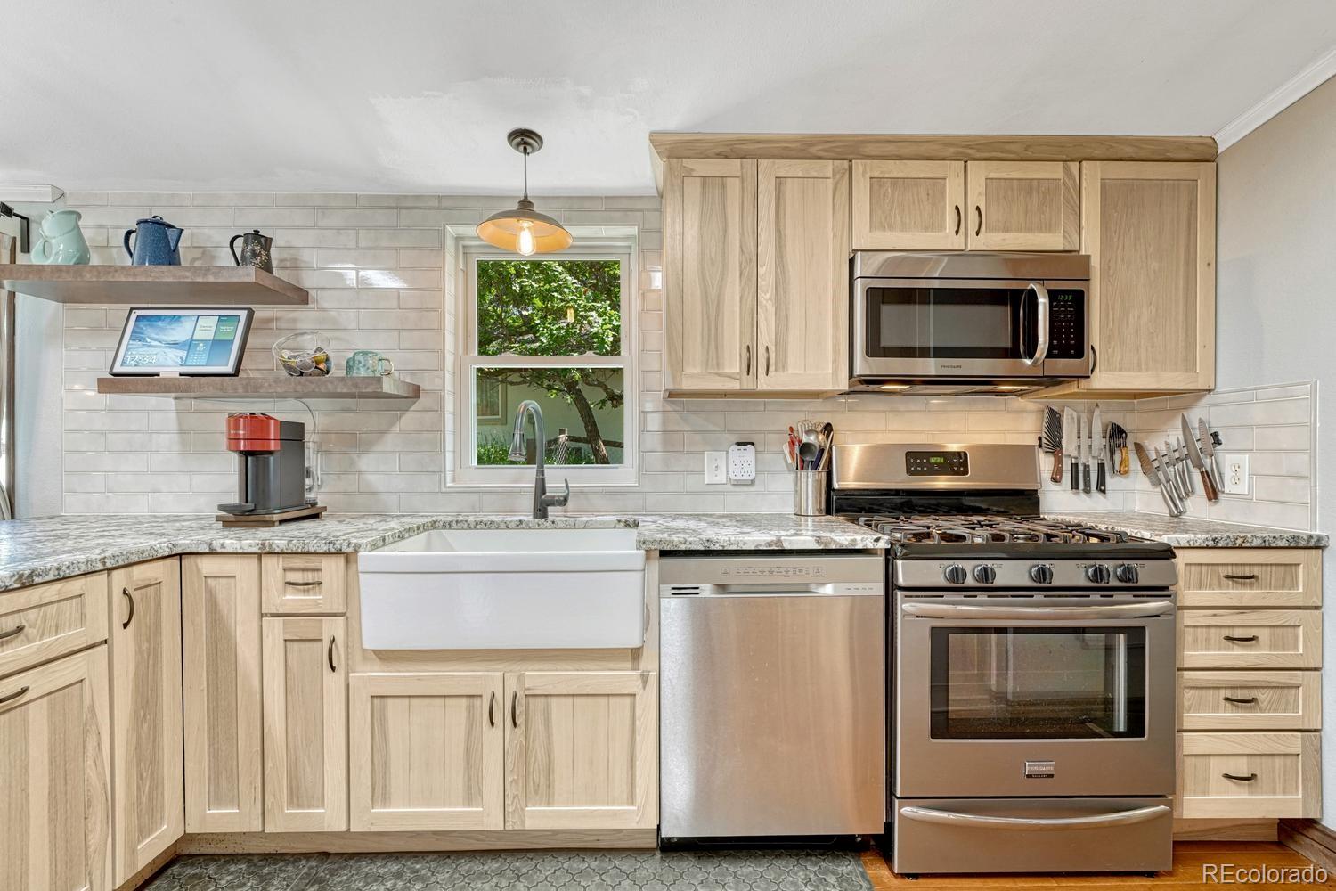 MLS Image #16 for 9306 s curtis road,larkspur, Colorado