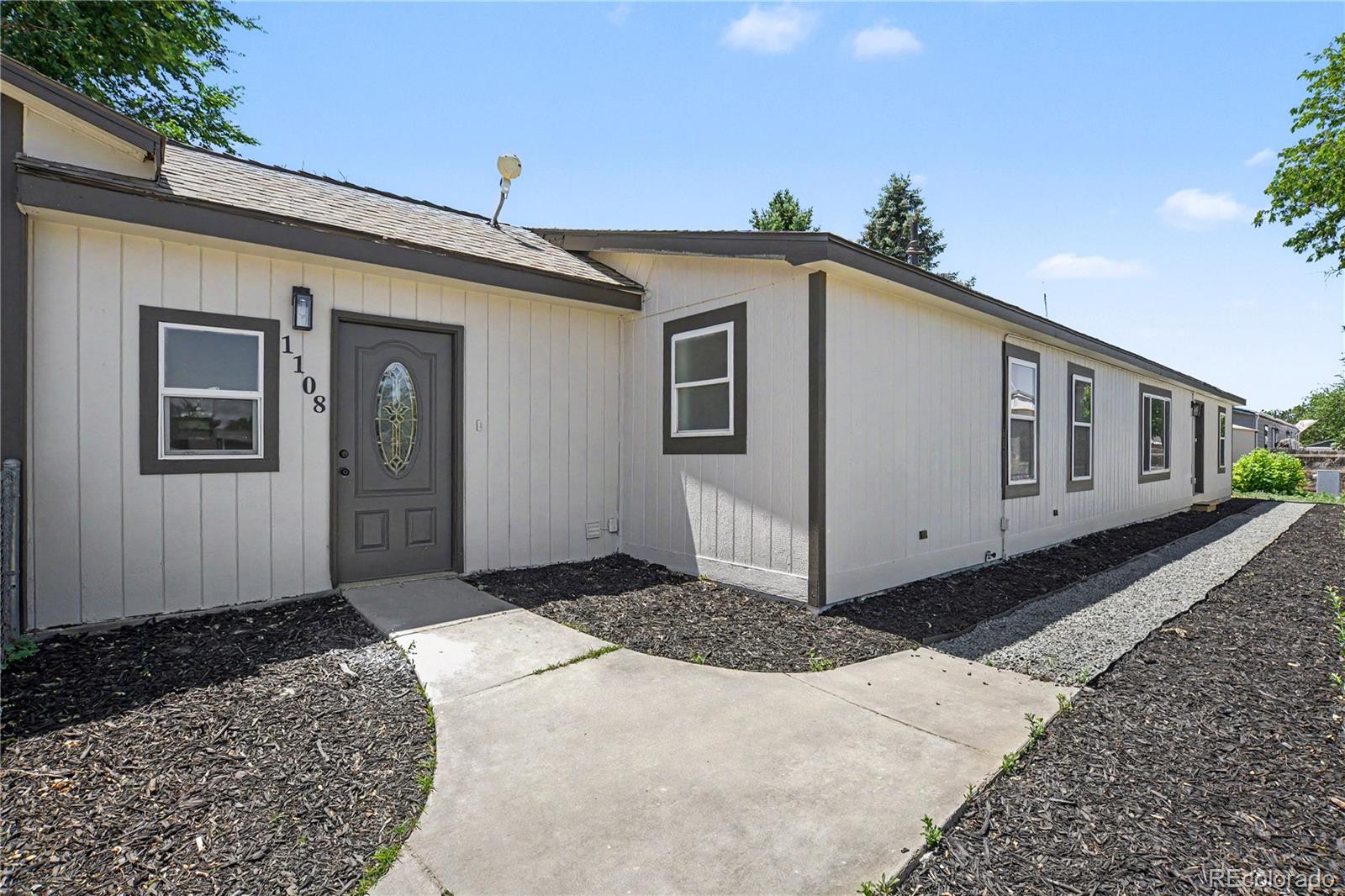 MLS Image #1 for 1108  glen dale court,dacono, Colorado
