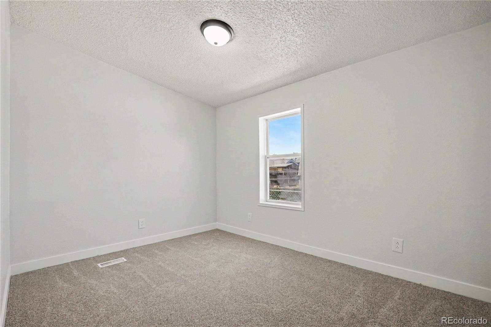 MLS Image #12 for 1108  glen dale court,dacono, Colorado
