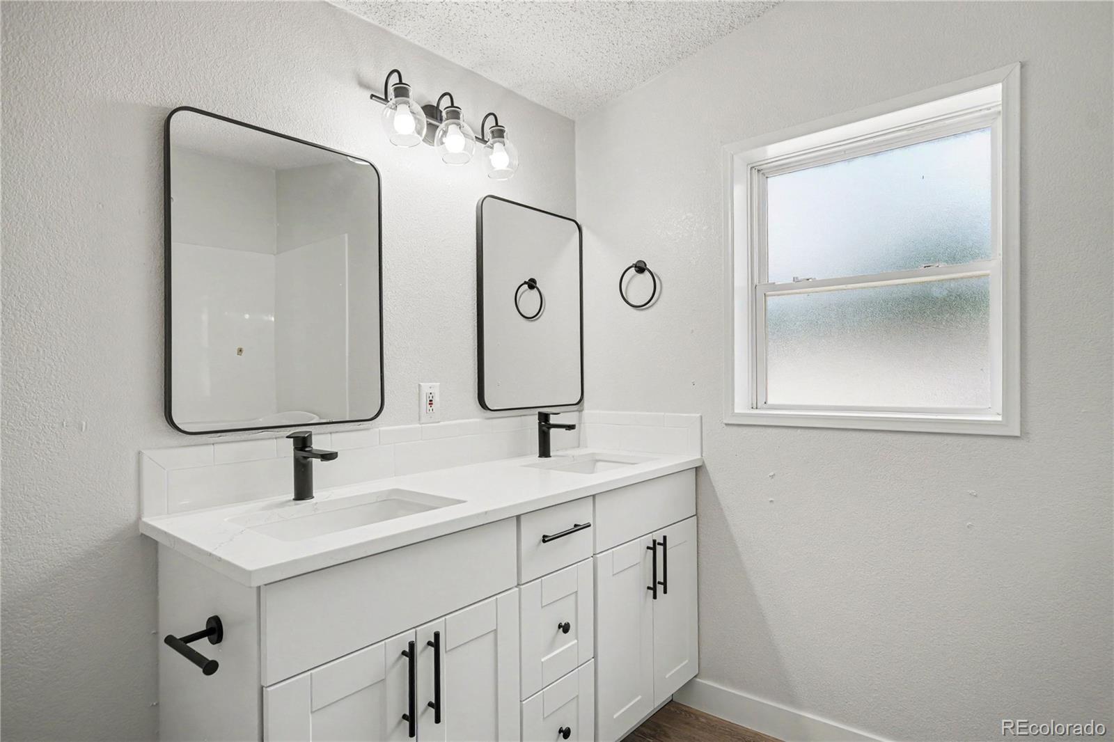 MLS Image #14 for 1108  glen dale court,dacono, Colorado