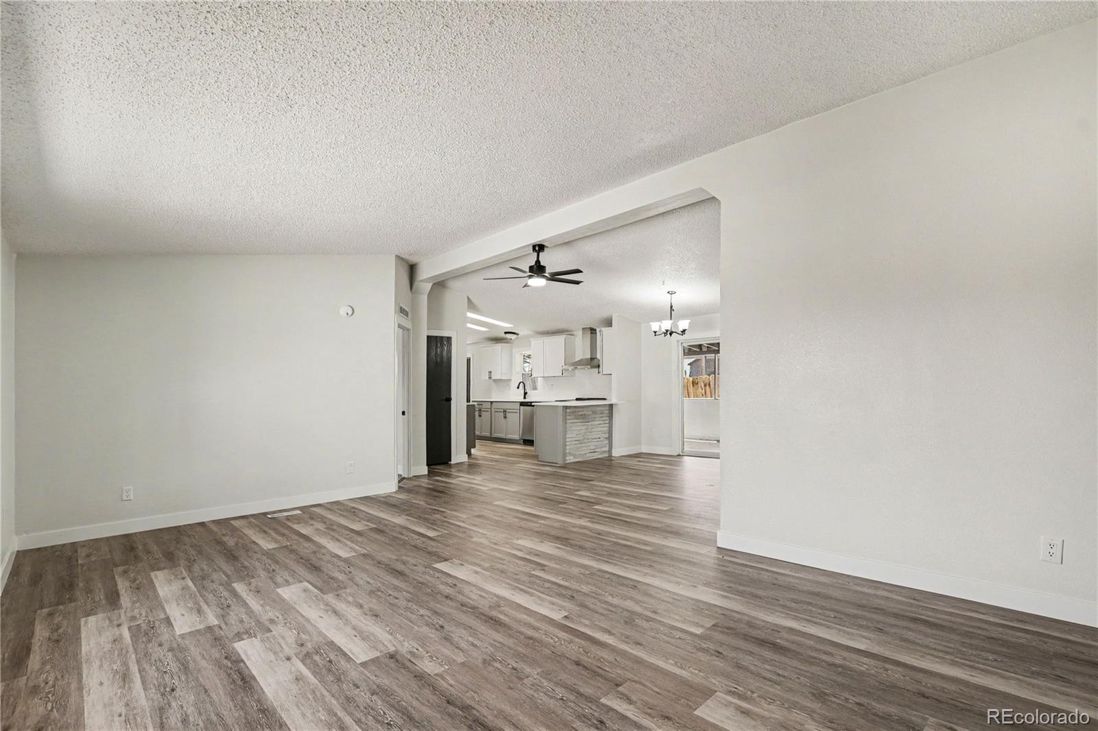 MLS Image #3 for 1108  glen dale court,dacono, Colorado