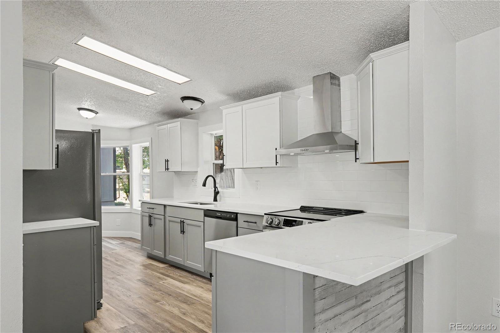 MLS Image #7 for 1108  glen dale court,dacono, Colorado