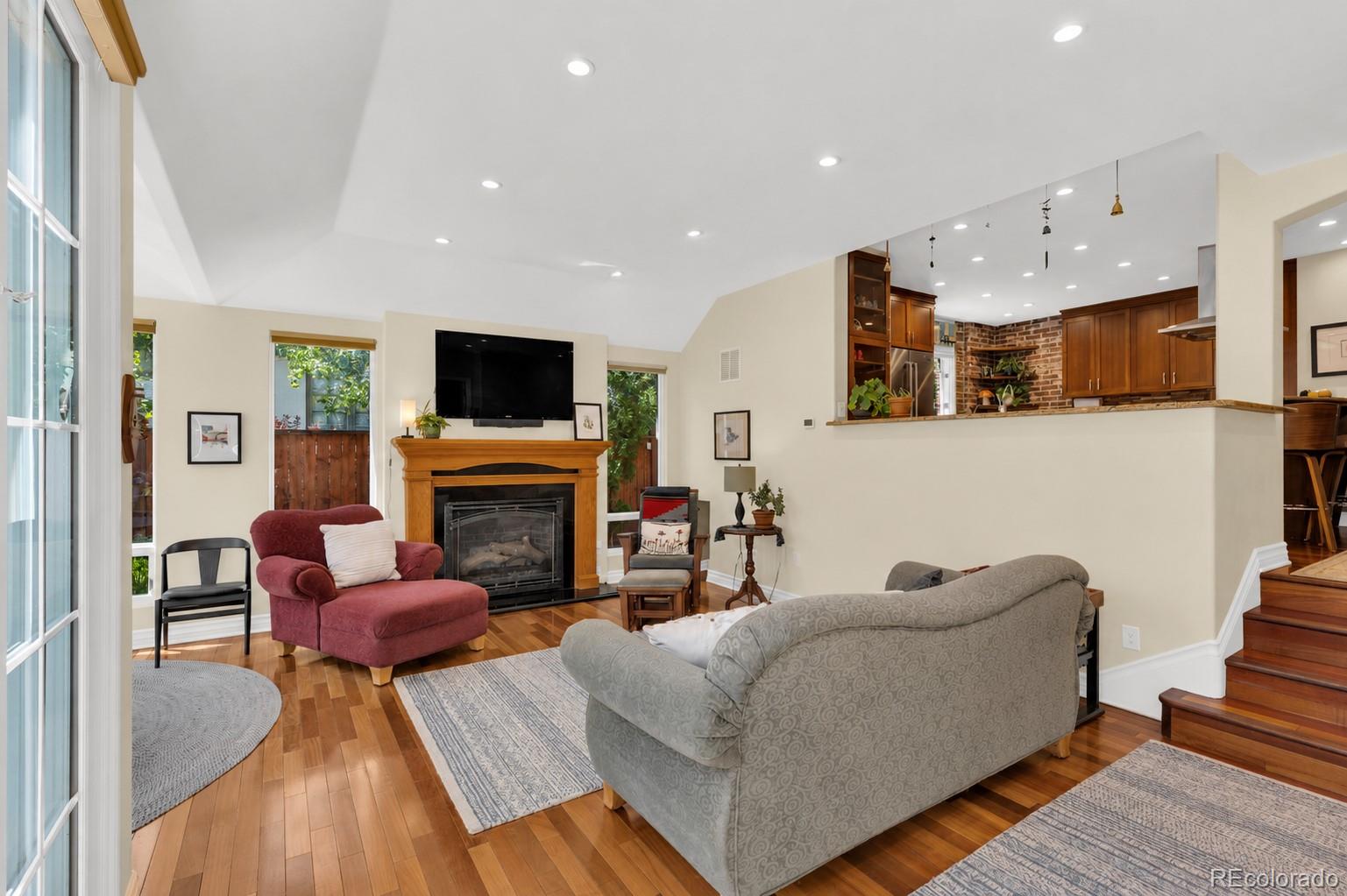 MLS Image #14 for 520  colorado boulevard,denver, Colorado