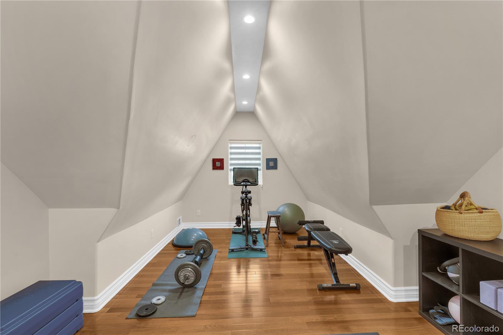 MLS Image #31 for 520  colorado boulevard,denver, Colorado