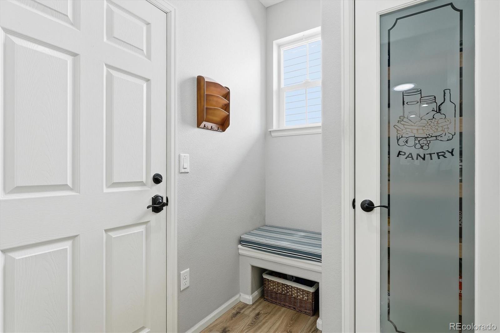 MLS Image #11 for 9332  pike way,arvada, Colorado