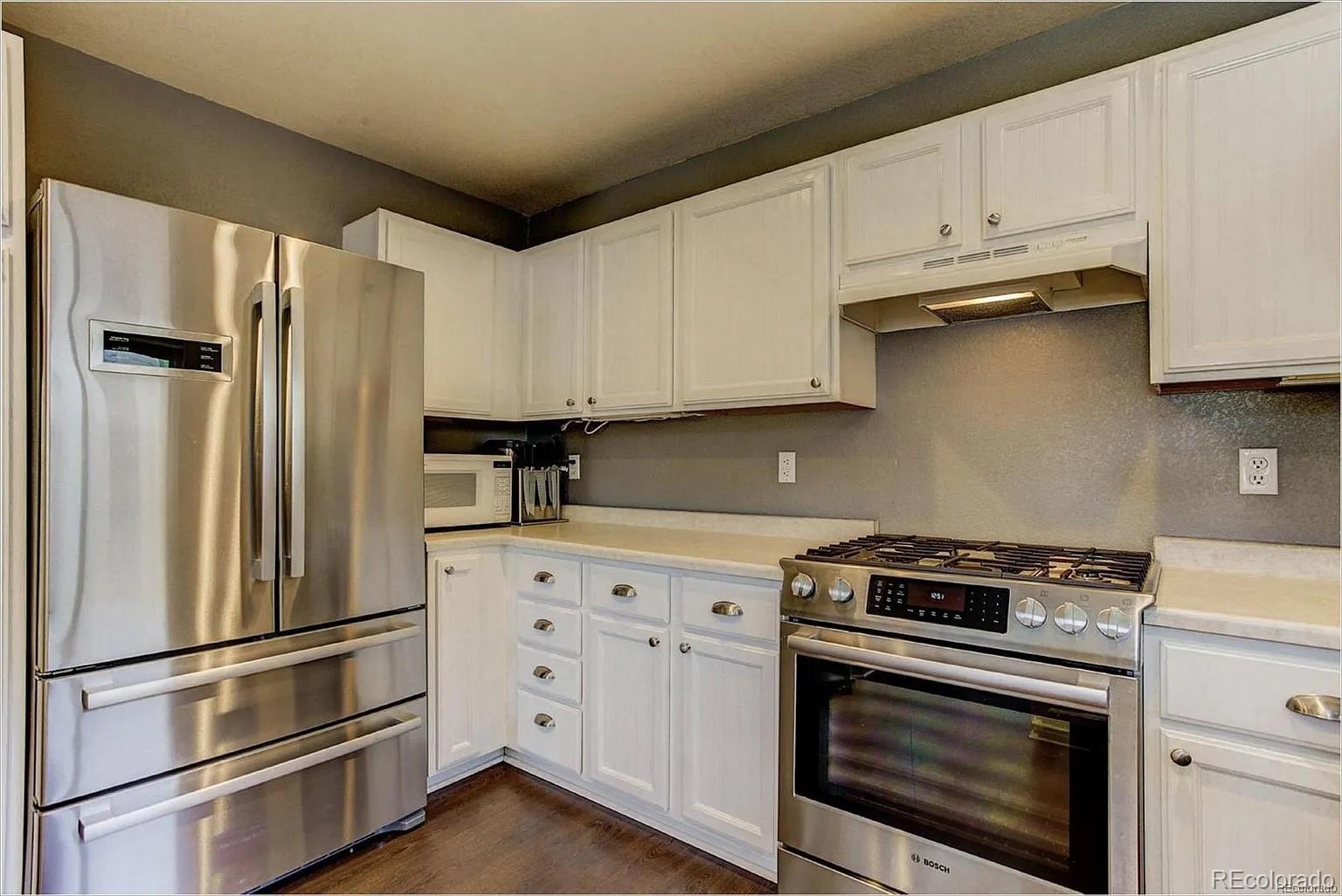 MLS Image #10 for 1250 s boston street,denver, Colorado