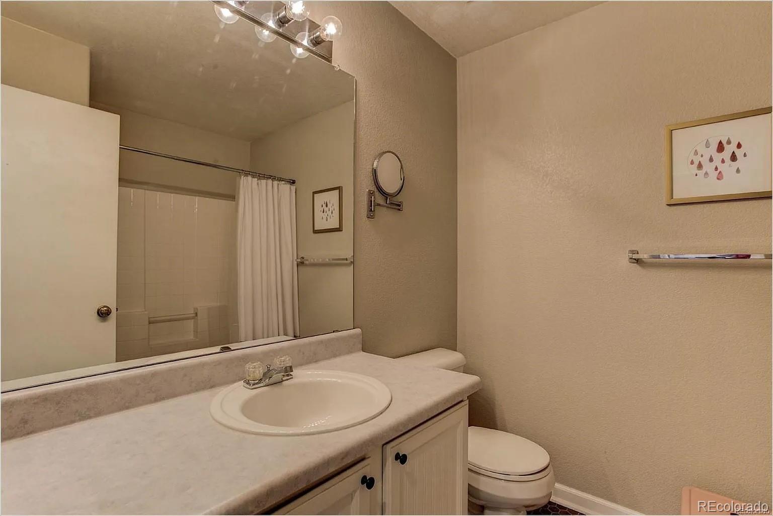 MLS Image #17 for 1250 s boston street,denver, Colorado