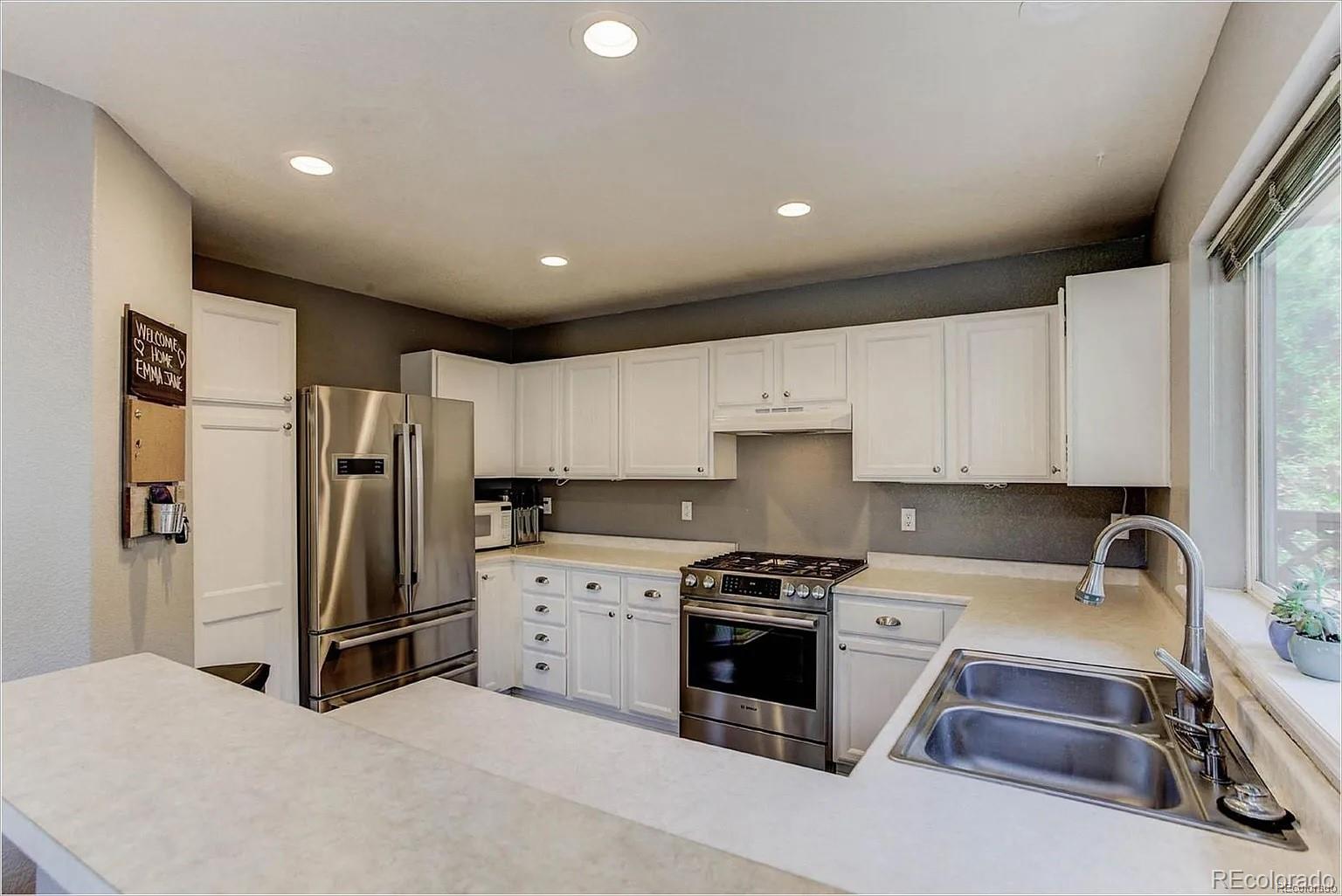 MLS Image #9 for 1250 s boston street,denver, Colorado