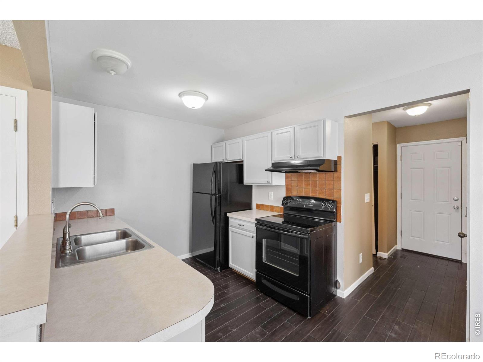 MLS Image #8 for 123 e 42nd street,loveland, Colorado