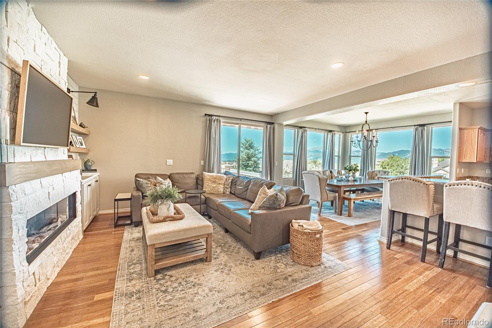 MLS Image #11 for 2613  crooked vine court,colorado springs, Colorado
