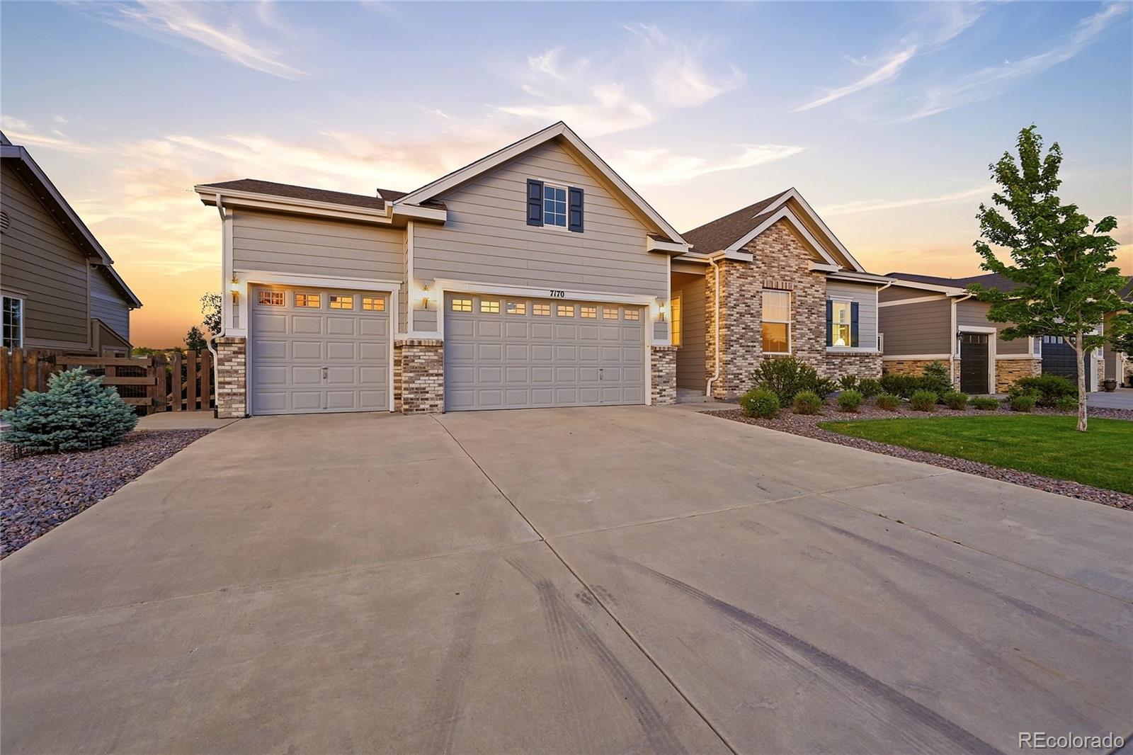 MLS Image #1 for 7170 s riverwood way,aurora, Colorado