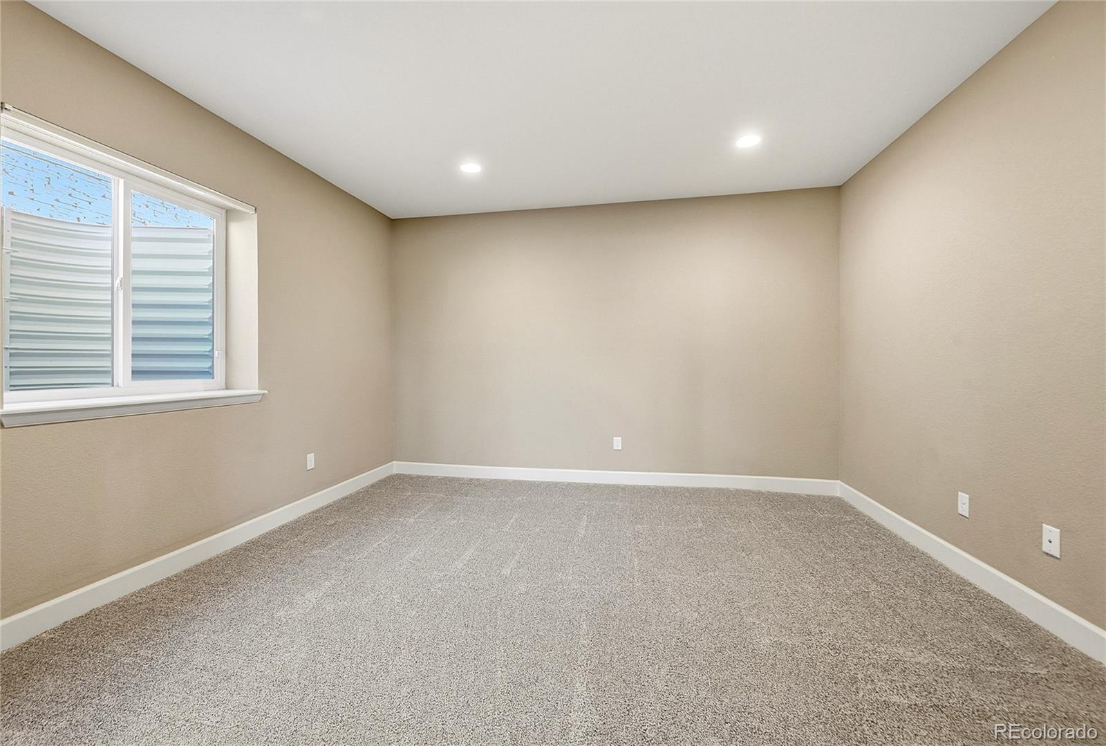 MLS Image #25 for 7170 s riverwood way,aurora, Colorado