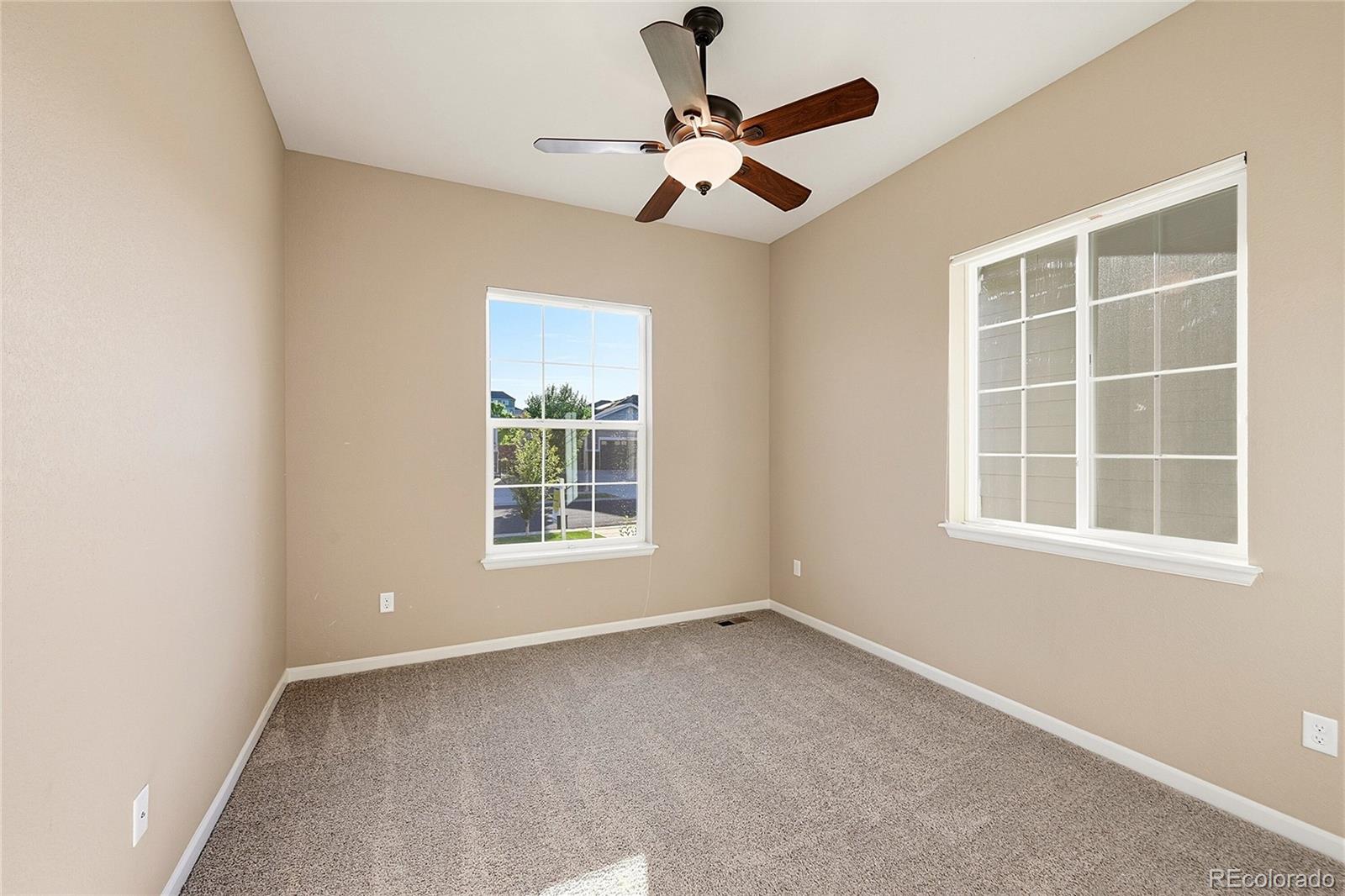 MLS Image #4 for 7170 s riverwood way,aurora, Colorado