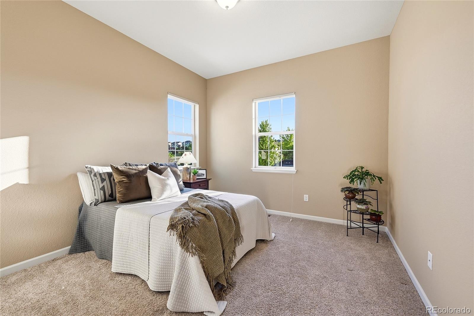 MLS Image #5 for 7170 s riverwood way,aurora, Colorado