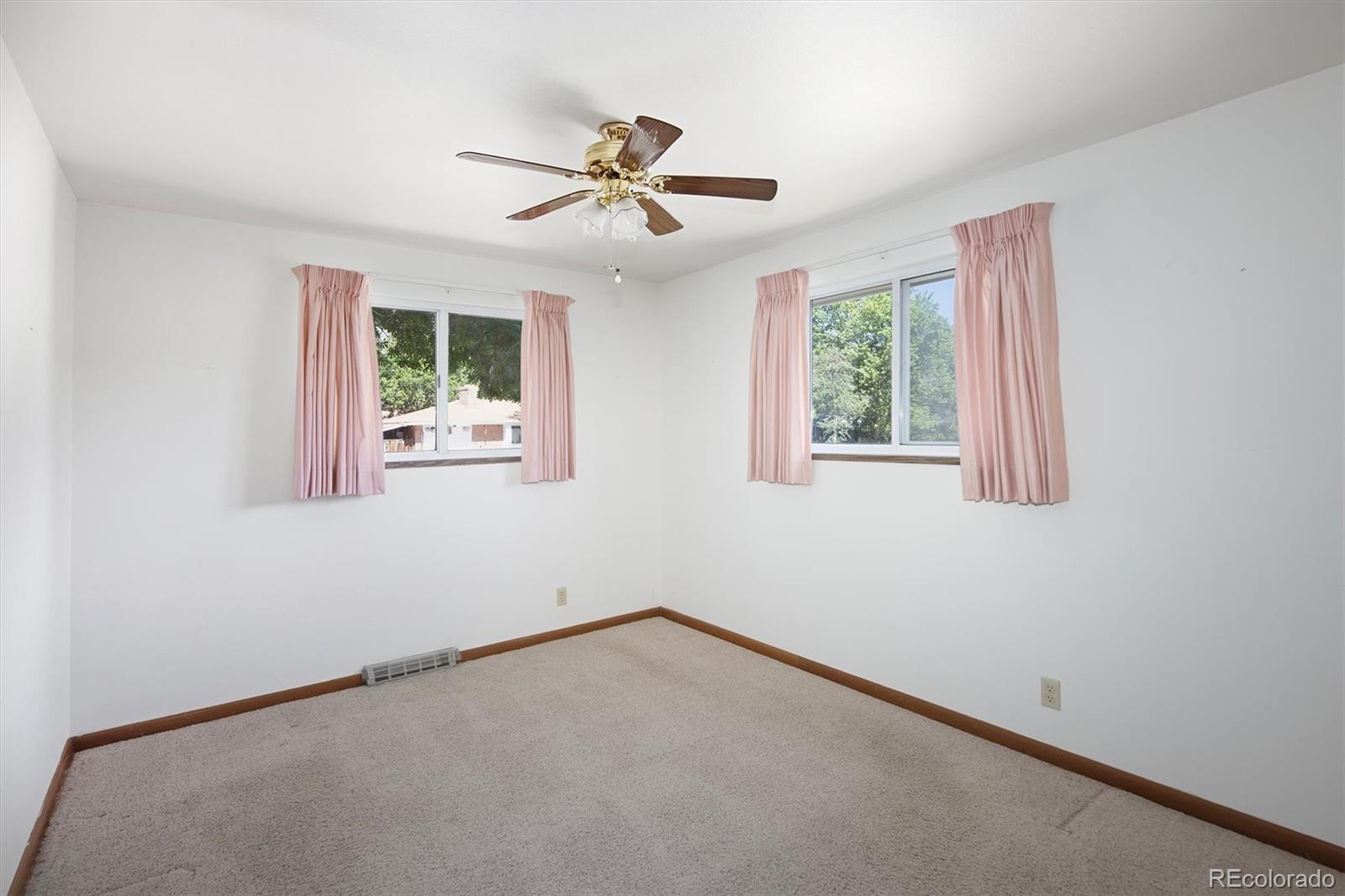MLS Image #14 for 1530 s estes street,lakewood, Colorado