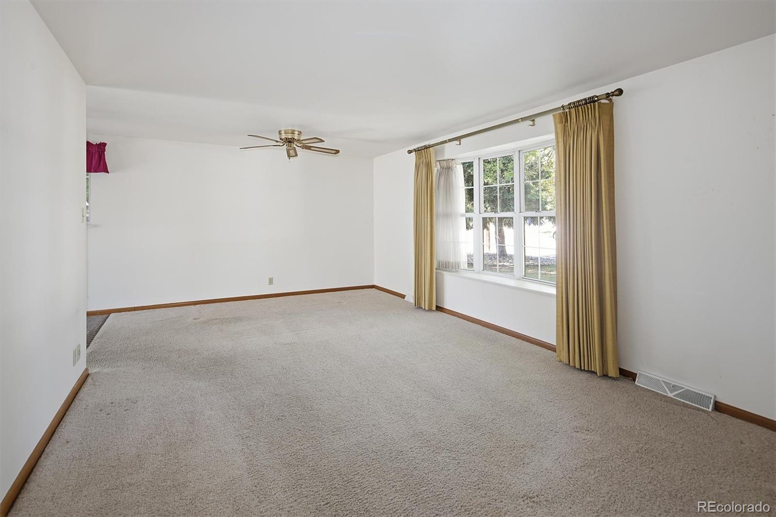 MLS Image #3 for 1530 s estes street,lakewood, Colorado