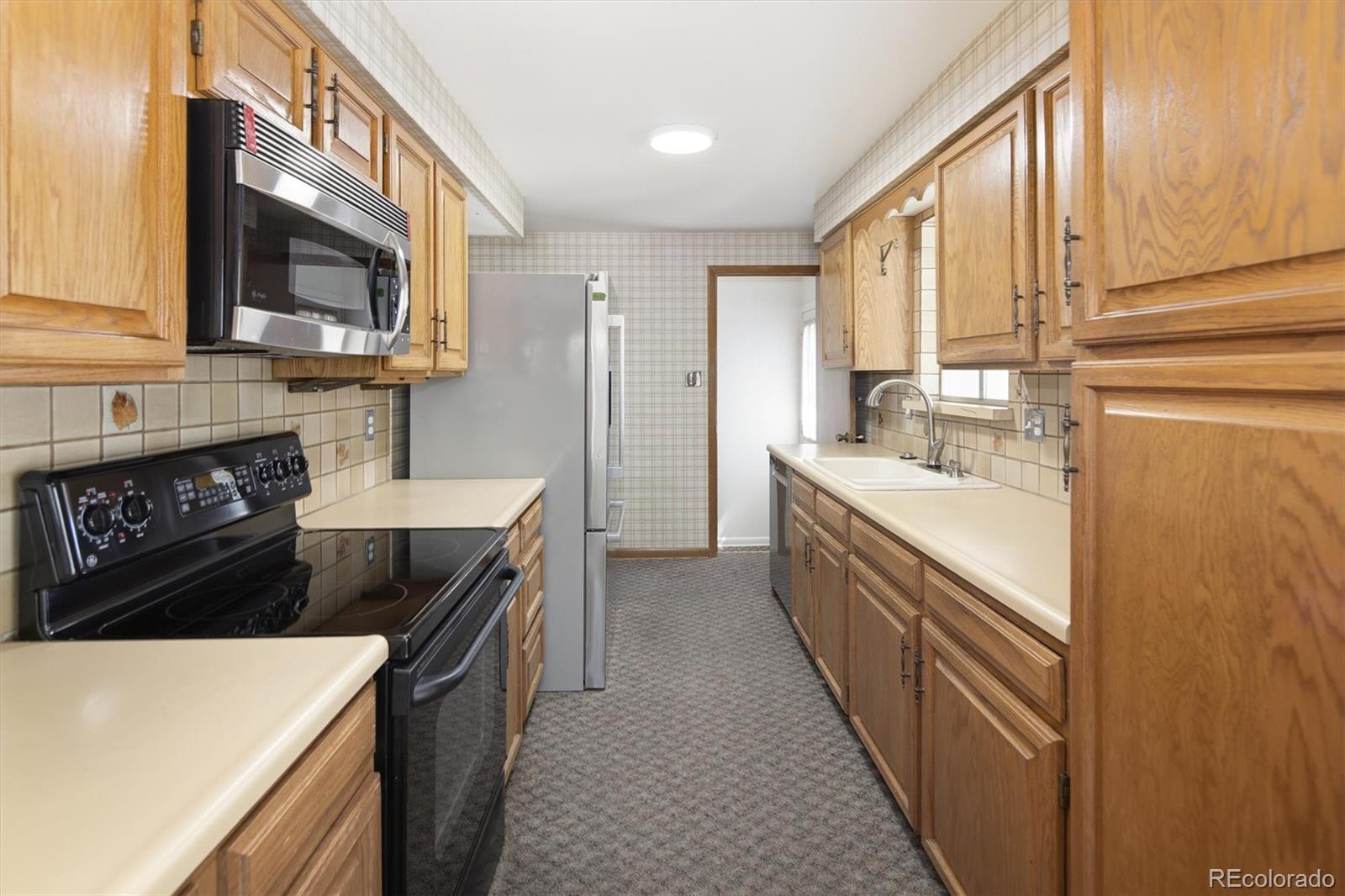 MLS Image #6 for 1530 s estes street,lakewood, Colorado